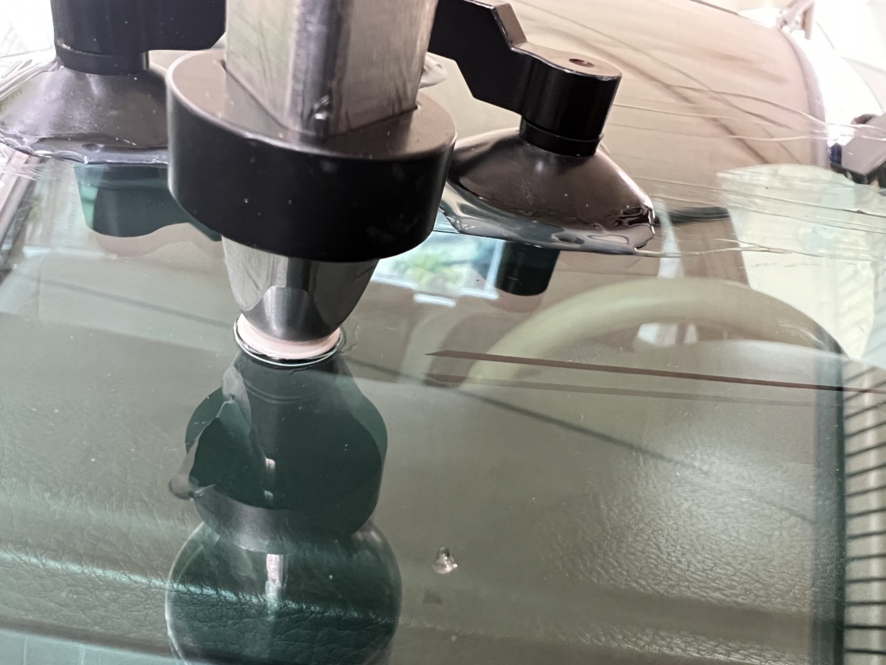 Hàn kính ô tô Huy Cường